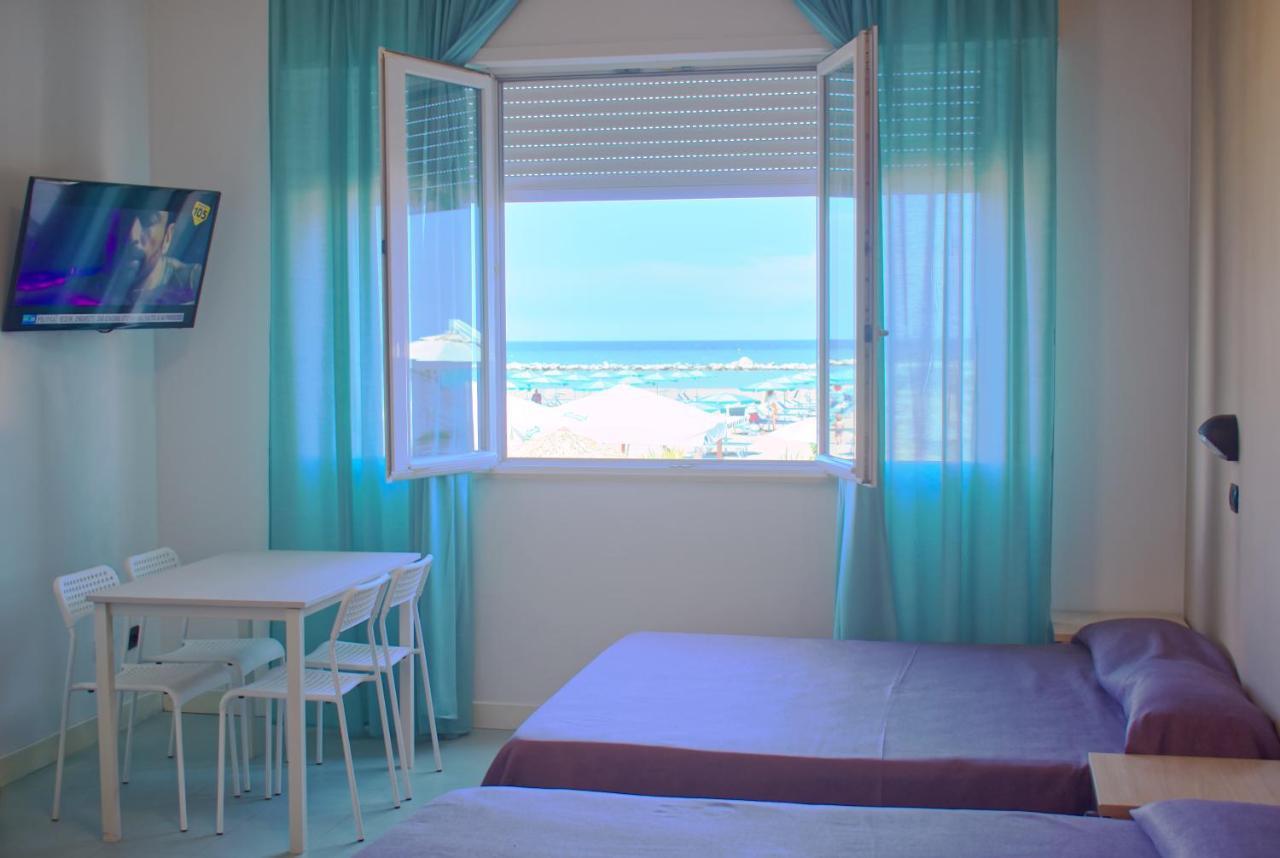 Sun Beach Residence Rimini Buitenkant foto