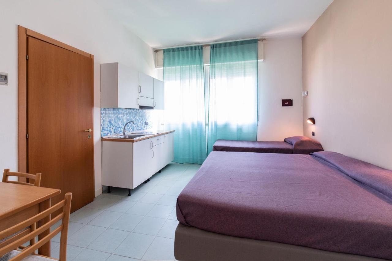 Sun Beach Residence Rimini Buitenkant foto