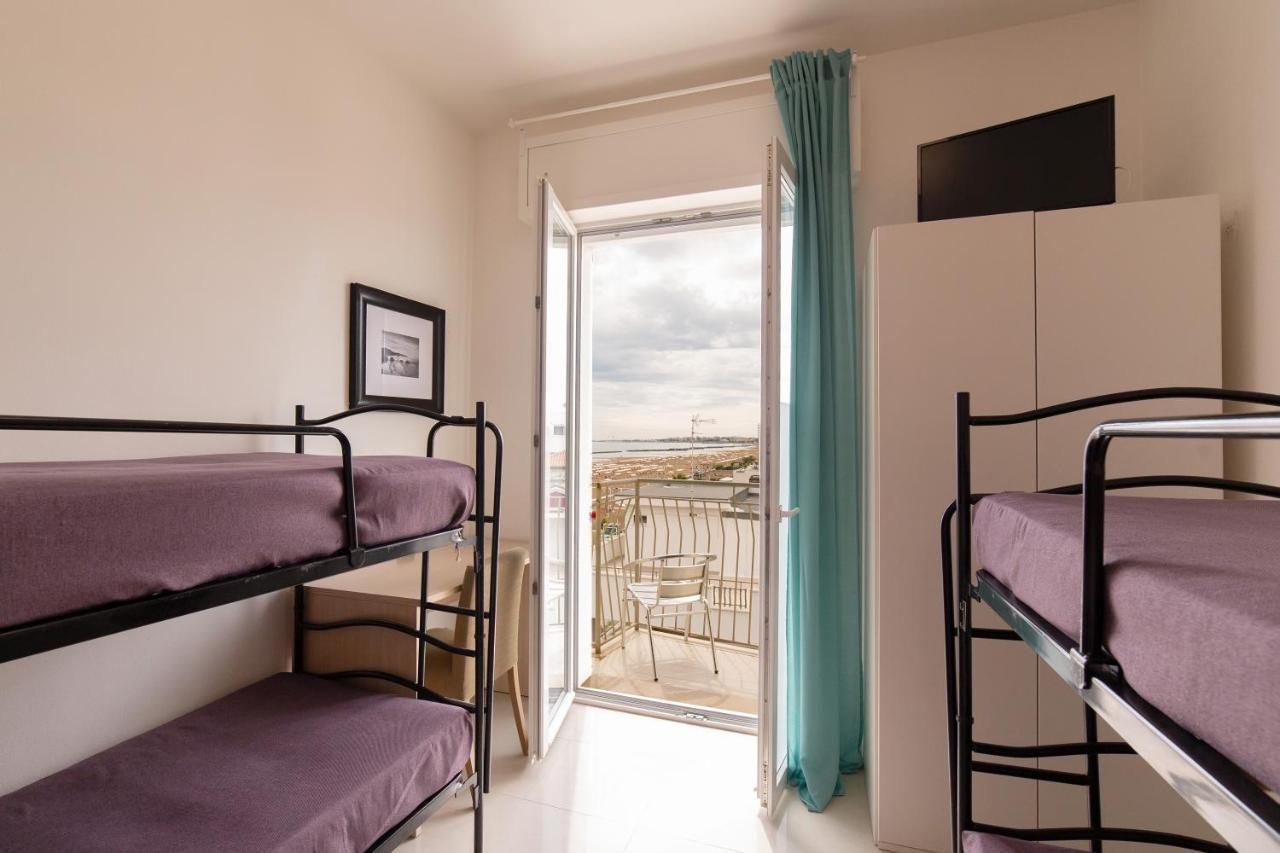 Sun Beach Residence Rimini Buitenkant foto