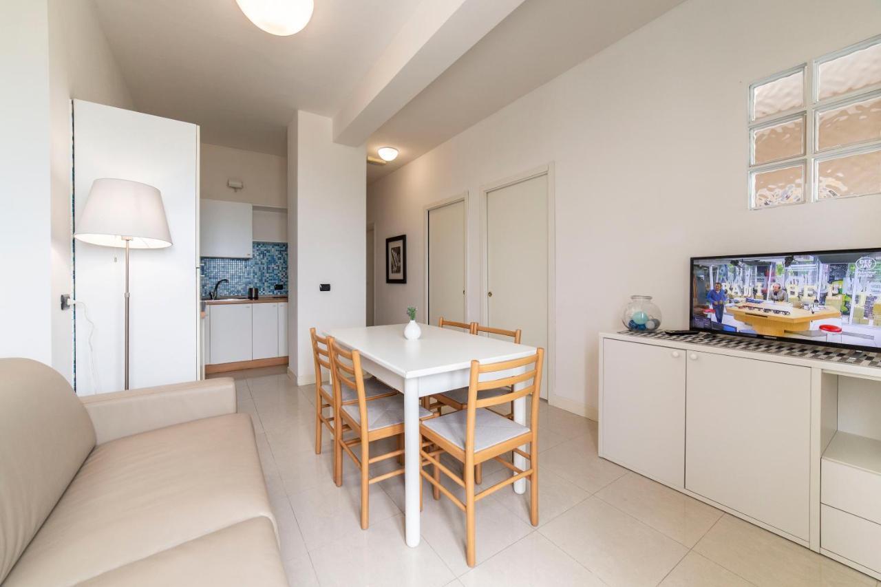 Sun Beach Residence Rimini Buitenkant foto