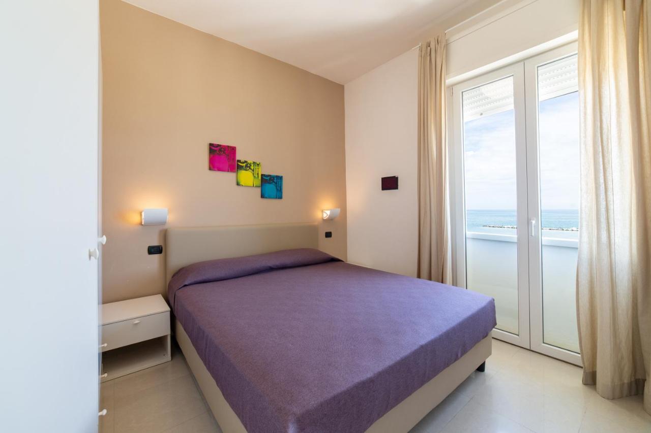 Sun Beach Residence Rimini Buitenkant foto